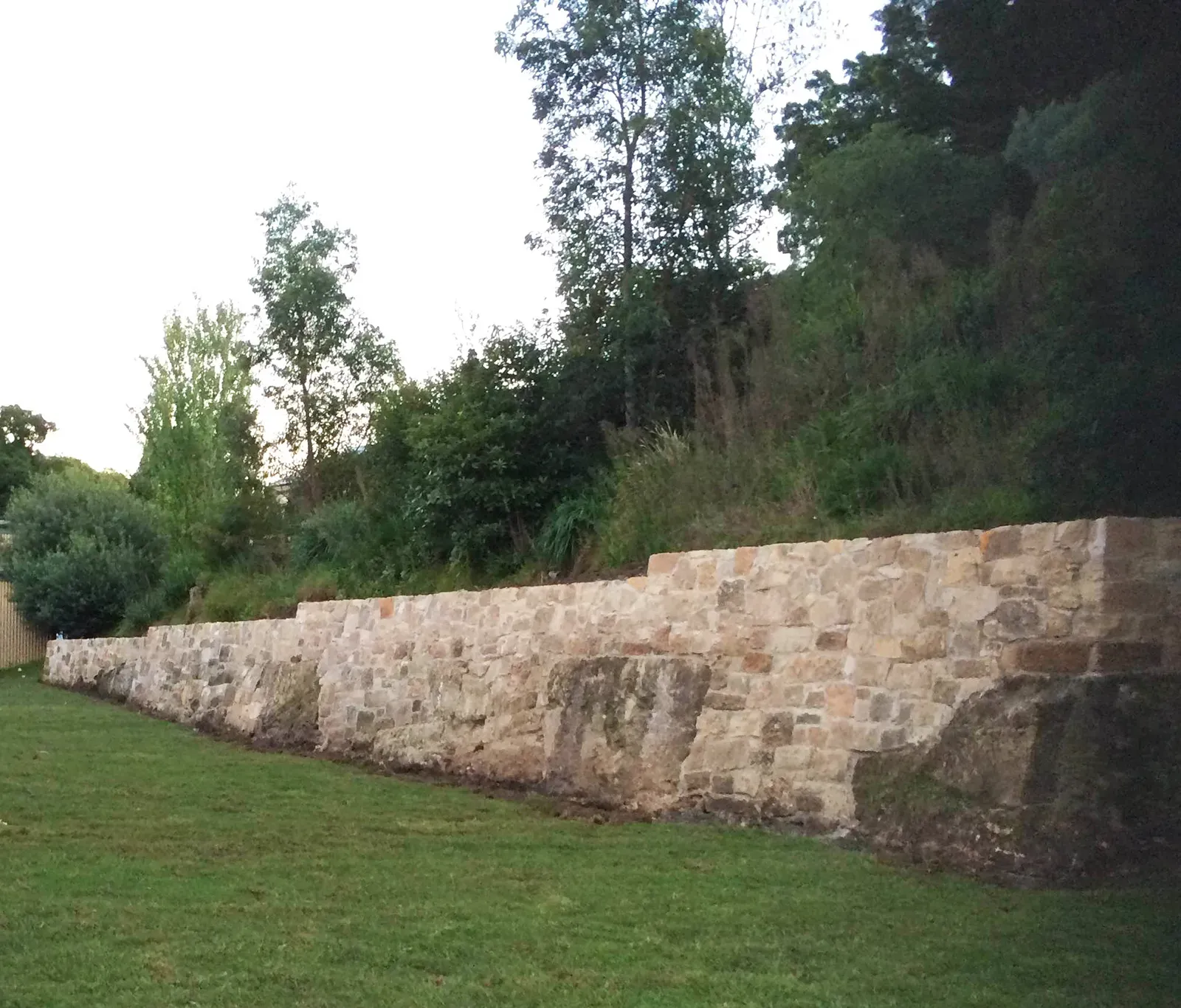 Remedial sandstone wall